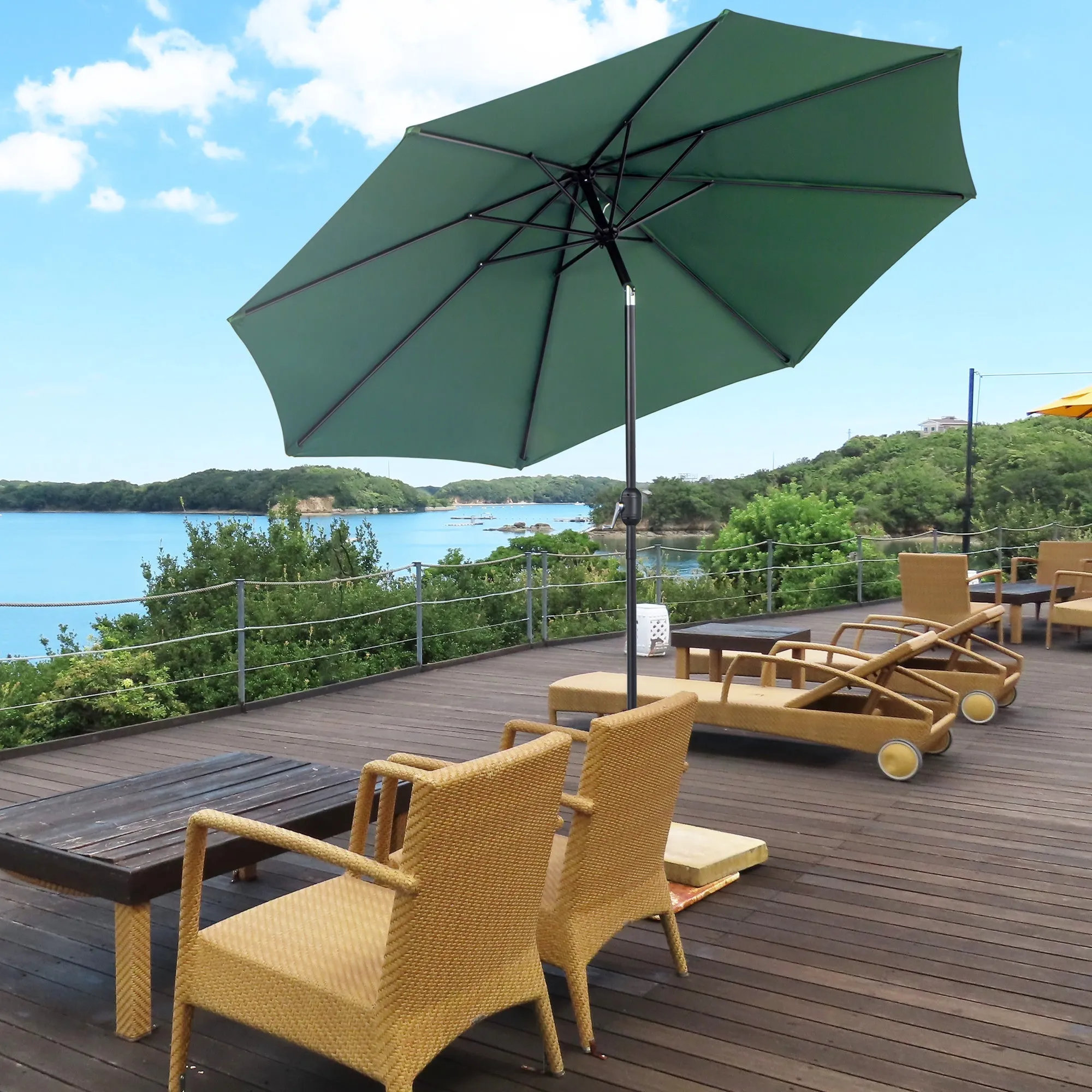 3x2.5 m Tilting Garden Umbrella with Crank Handle, Metal and Green Polyester - Image 2