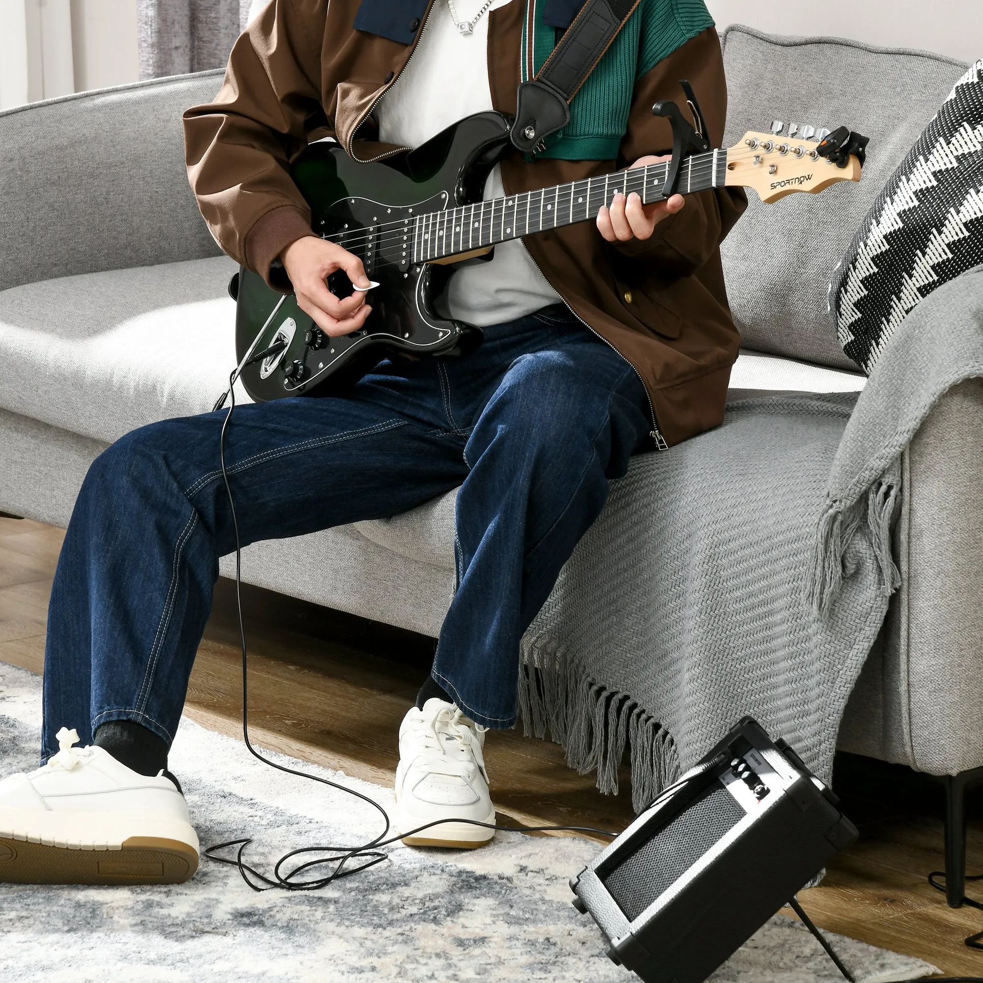 Electric Guitar with 15W Amplifier, Bag, Shoulder Strap and Digital Tuner, Black - Image 2