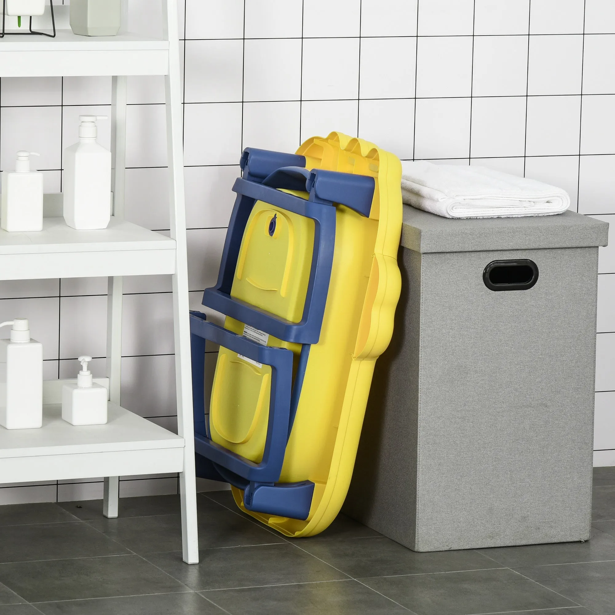 Folding bath tray for babies and children aged 0-6, in non-slip plastic, blue and yellow, 75.3x55.4x43cm - Image 2