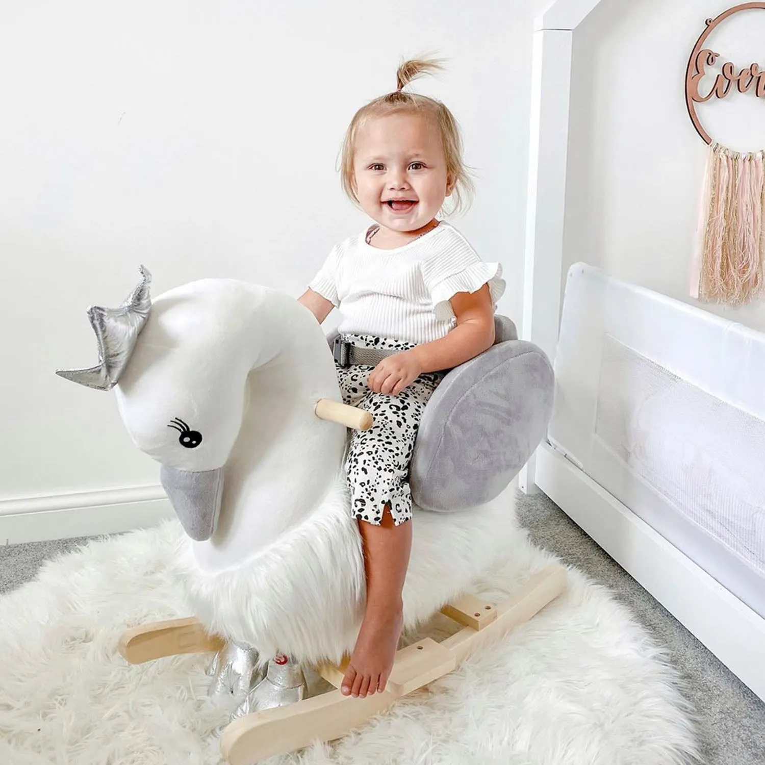 White Rocking Princess Swan | 18-36 months - Image 2