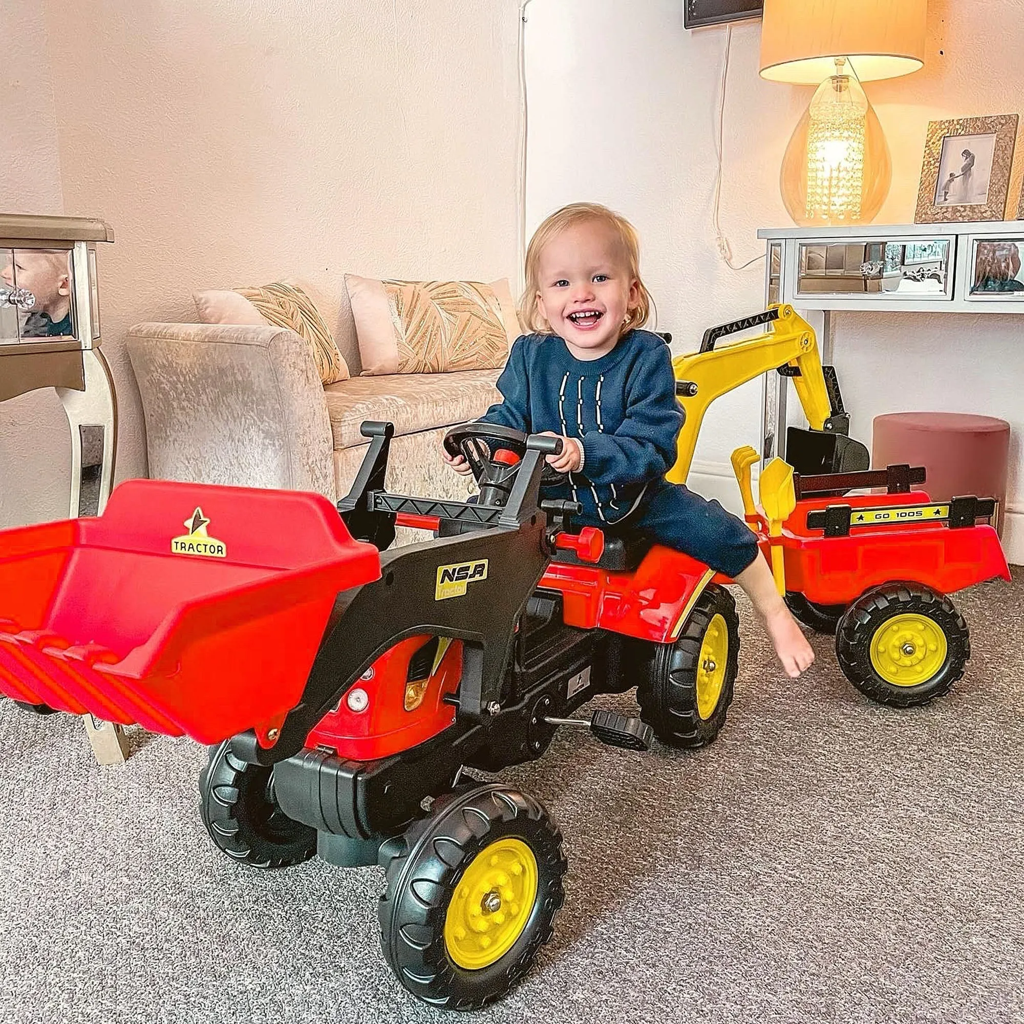 Pedal toy bulk, rideable excavator for children with blades and steering wheel, 179x42x59cm multicolor - Image 2