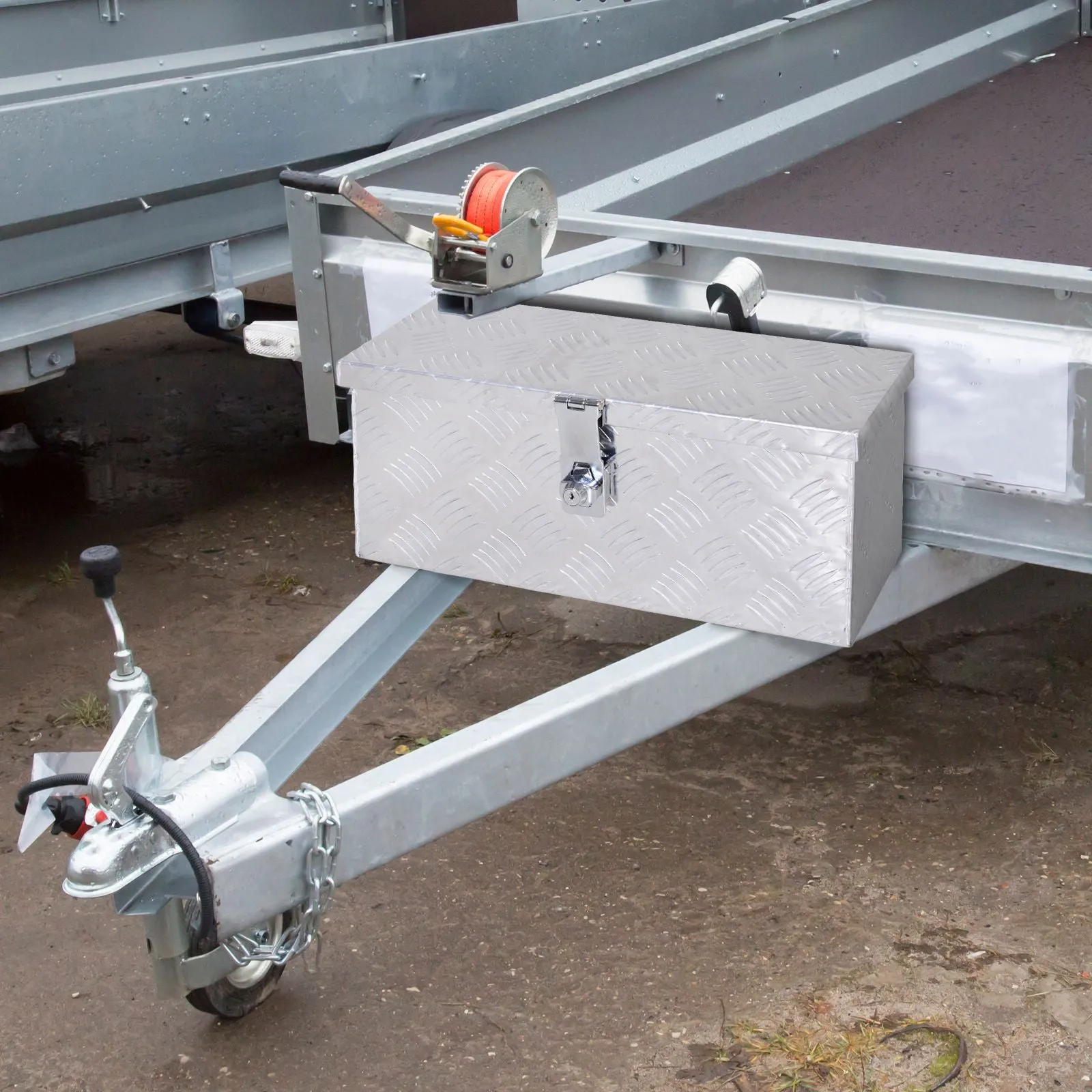 2 kg Tool Box with Key Lock, in Aluminum Sheet, 50x15.5x20.5 cm, Silver - Image 2