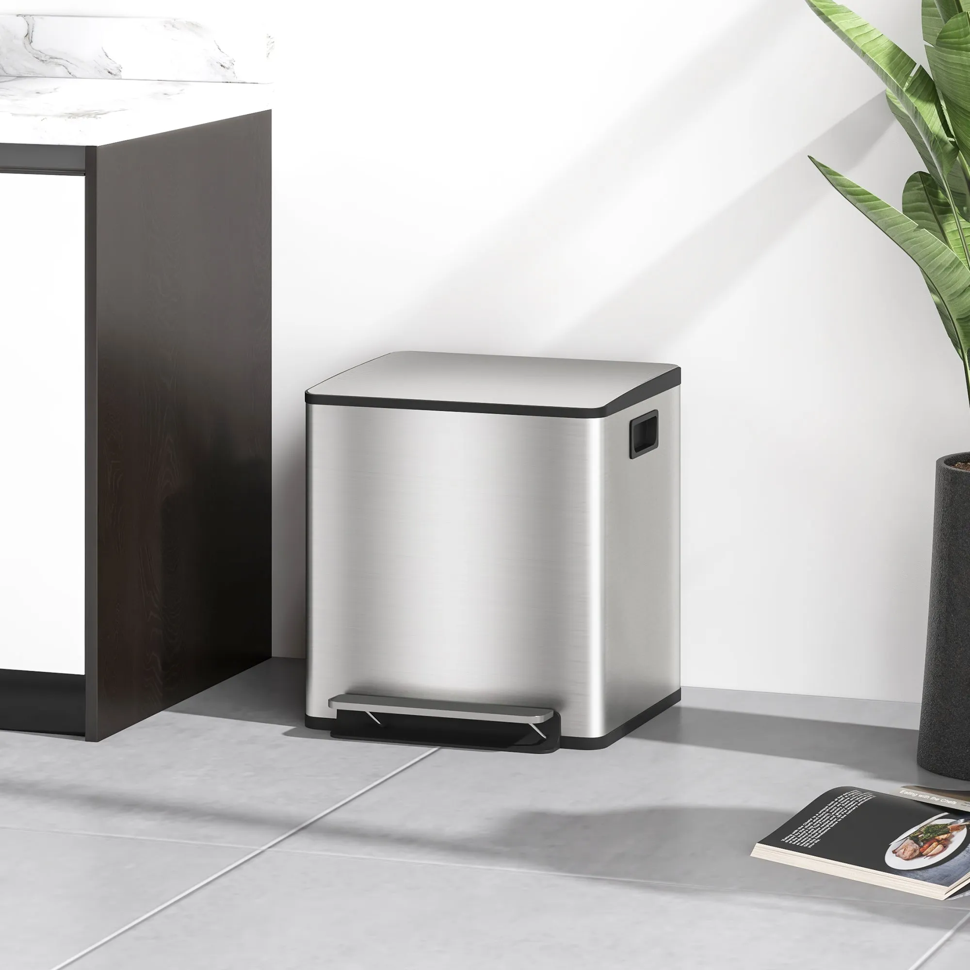 15L 2-Section Pedal Bin with Silent Lid, Stainless Steel and PP, 41.8 x 36.7 x 44 cm - Image 2