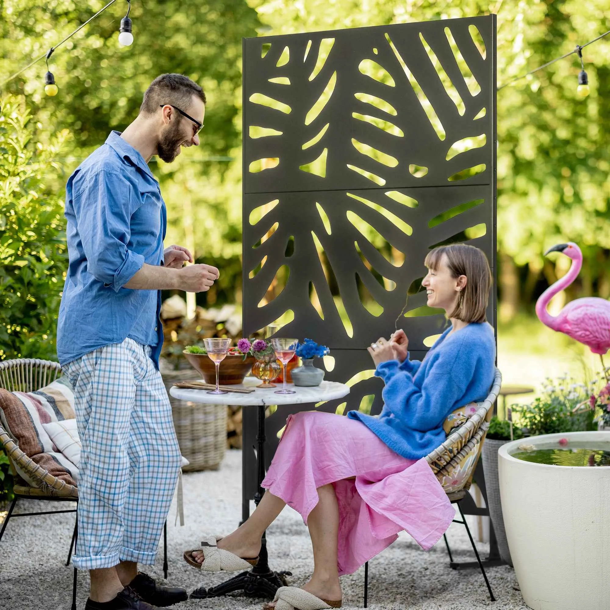 Outsunny 3-Door Vertical Steel Room Divider with Tropical Pattern, 122x45x198 cm, Black - Image 2
