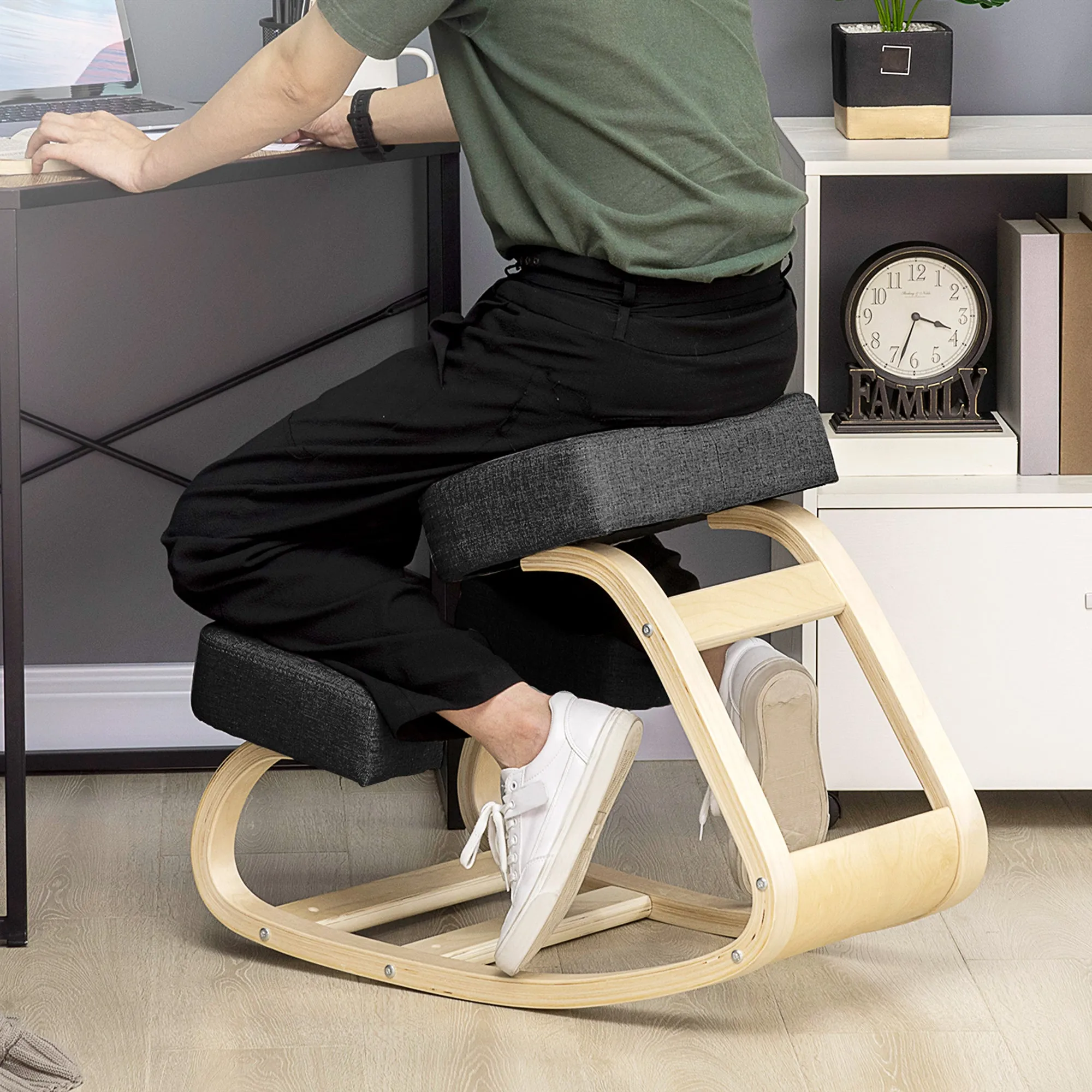 Ergonomic Kneeling Chair in Birch Wood and Cushion, 51x69x58cm, Black - Image 2
