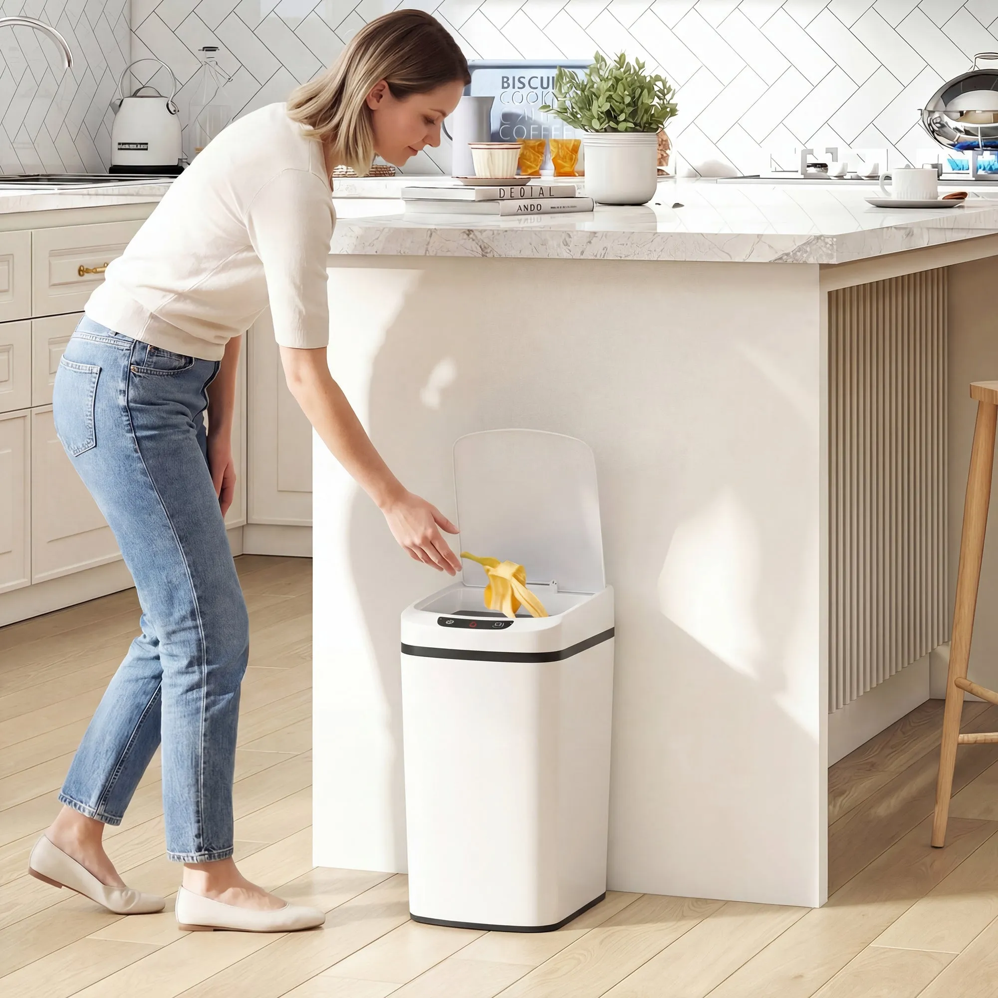 HOMCOM 12L Infrared Waste Bin with Removable Bucket, Stainless Steel, ABS and PP, 28x22x41 cm, White - Image 2